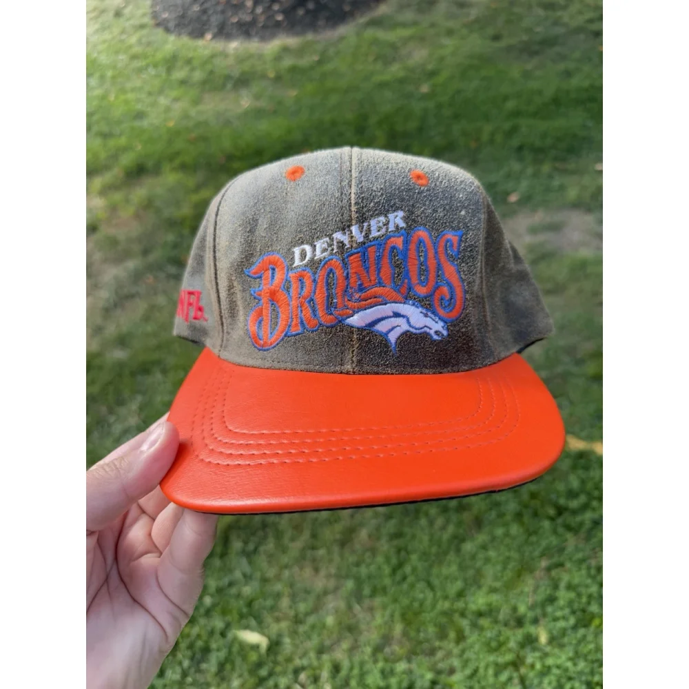 Denver Broncos Leather Snap Back Cap Vintage Original - Picture 1 of 9